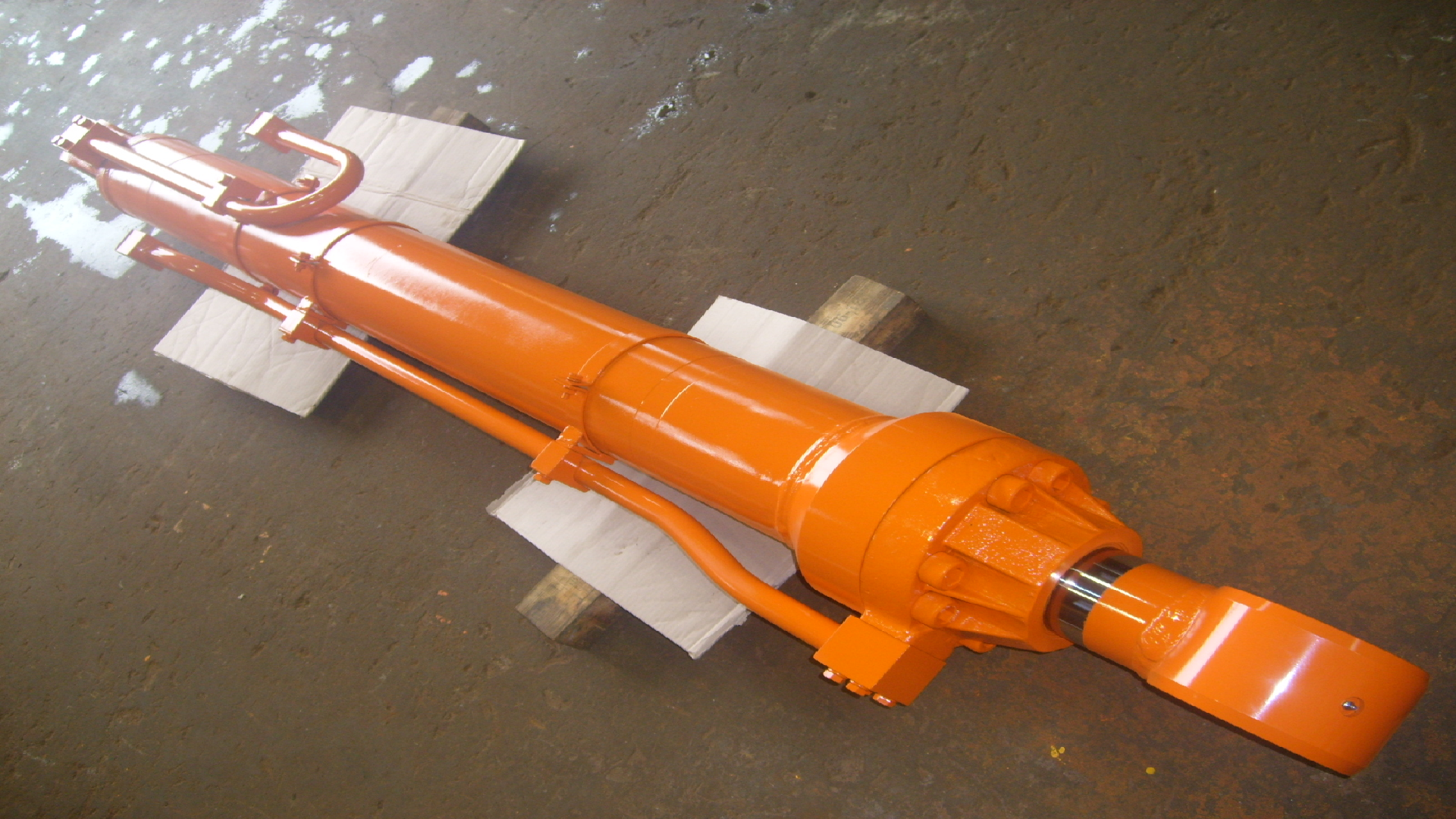 Arm, Boom, Bucket Cylinder